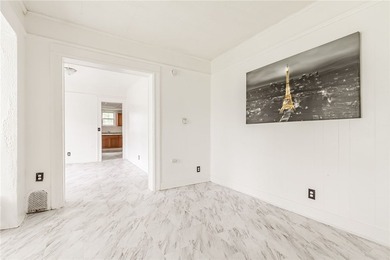 Great opportunity for both owner-occupants and investors! This - photo 24