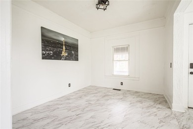Great opportunity for both owner-occupants and investors! This - photo 26