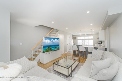 Welcome to 210 Tennyson Drive, Staten Island, NY 10308 a - photo 3