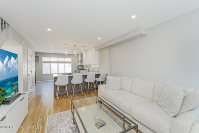 Welcome to 210 Tennyson Drive, Staten Island, NY 10308 a - photo 4