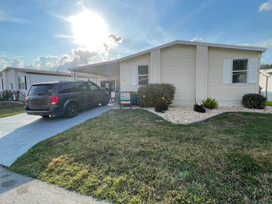 (private lake, pond, creek) Home For Sale in Lakeland Florida