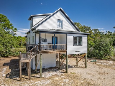 NEWER 2023 BUILT ALLIGATOR POINT GETAWAY! Paid off Solar Panel - photo 4