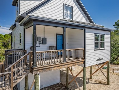NEWER 2023 BUILT ALLIGATOR POINT GETAWAY! Paid off Solar Panel - photo 5