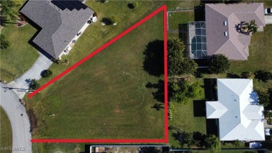 Lake Lot Sale Pending in Cape Coral, Florida