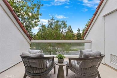 Rarely available end-unit 3-bedroom, 3 full-bath home in the - photo 12