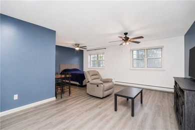 Located in the Chateau Villa community, this beautifully - photo 4