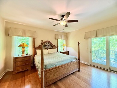 This recently renovated Keowee Key home is stunning both inside - photo 14