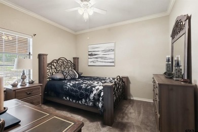 Beautiful home located in the Dogwood Ridge subdivision located - photo 19