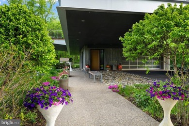Riverscape is a rare architectural estate lifted gracefully - photo 20