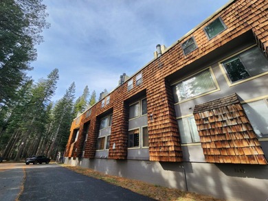 Bear Lake Condo Sale Pending in Bear Valley California