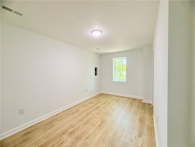 This recently renovated Keowee Key home is stunning both inside - photo 24