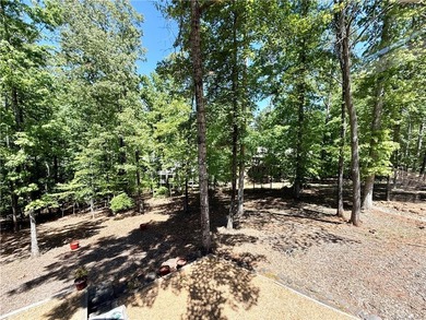 This recently renovated Keowee Key home is stunning both inside - photo 28