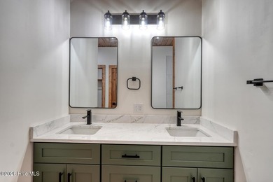 Welcome to this stunning 3-bedroom, 3-bathroom modern rustic - photo 31