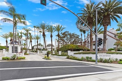 Rarely available end-unit 3-bedroom, 3 full-bath home in the - photo 32