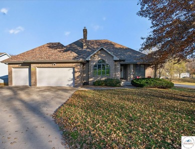 Lake Home For Sale in Warsaw, Missouri