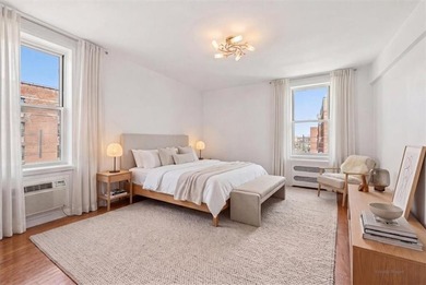 Welcome to this exceptionally spacious two-bedroom - photo 7
