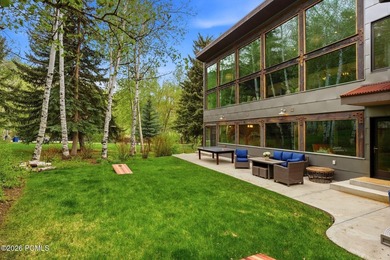 Nestled beside nearly three acres of Rotary Park open space and - photo 5