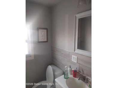 2 FAMILY END UNIT HAS A 3 BEDROOM MAIN AND A BRAND NEW STUDIO - photo 7