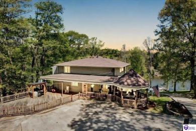 Lake Home For Sale in Brandenburg, Kentucky