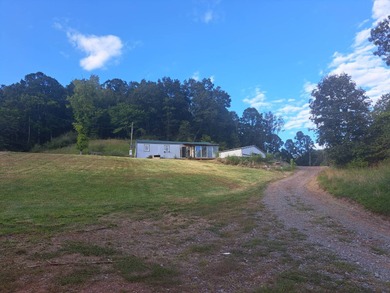 (private lake, pond, creek) Home For Sale in Coxs Mills West Virginia