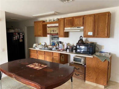 Golden opportunity for you to own a slice of the pie! Country