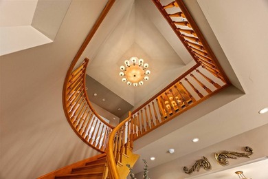 Welcome to 26-33 212th Street, a custom-built luxury residence - photo 5
