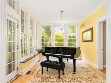 Stone Wood Manor - a 1935 stone estate by architects Frazier & - photo 16