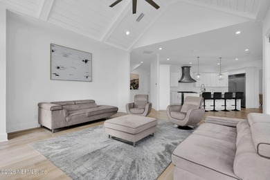 Fabulous home tucked away at the end of a private cul-de-sac in - photo 20