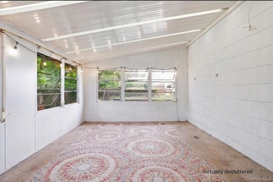 Welcome to 38 Appel Drive in Shirley! This spacious Colonial - photo 22