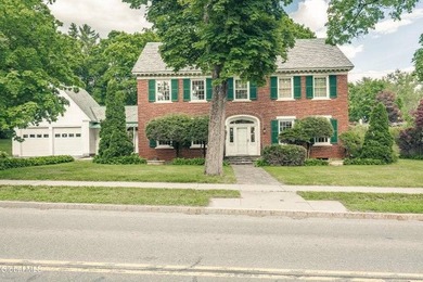 ''Hill House''. Brick mansion with 3-4 BR/2.5BA/2car garage on a - photo 1