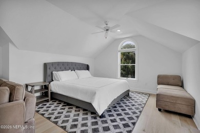 Fabulous home tucked away at the end of a private cul-de-sac in - photo 33