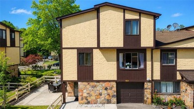 Welcome to this spacious and well-maintained 3-bedroom, 2.5-bath - photo 1