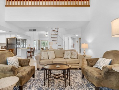 Discover the potential of this 3-bedroom, 3-bath condo located - photo 1