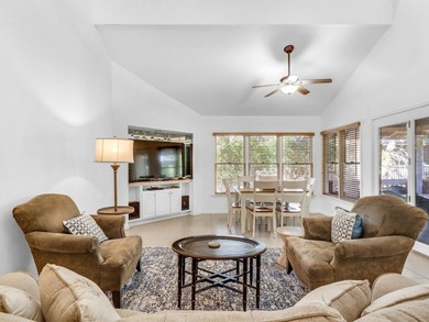 Discover the potential of this 3-bedroom, 3-bath condo located - photo 2