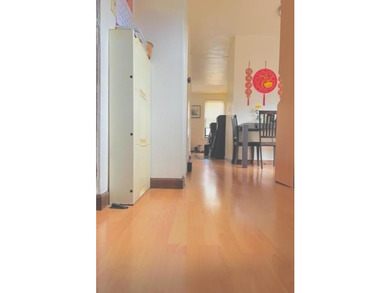 Beautiful 4 family brick semi-detached building, located in - photo 5