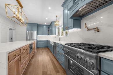 Discover a rare opportunity to own a brand-new waterfront - photo 7