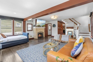Welcome to this charming 4-bedroom, 2.5-bath single-family home - photo 6