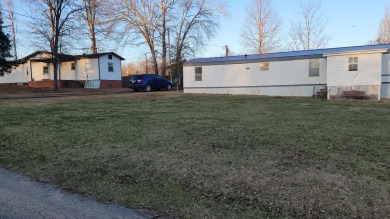 Laurel Lake Home For Sale in Corbin Kentucky