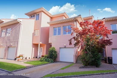Discover the luxurious ocean front community of Port Regalle - photo 2
