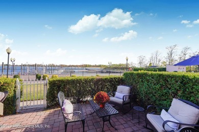 Discover the luxurious ocean front community of Port Regalle - photo 6