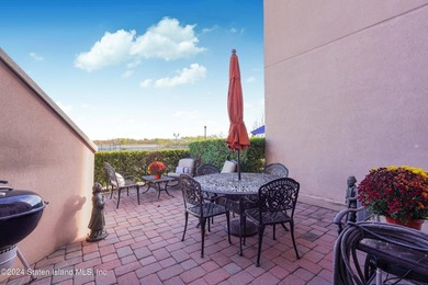 Discover the luxurious ocean front community of Port Regalle - photo 8