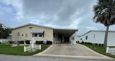 (private lake, pond, creek) Home For Sale in Lakeland Florida