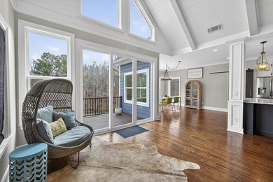 Wake up to lake breezes and endless entertaining possibilities - photo 11