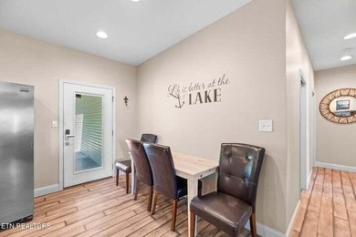 Move-In Ready Lakeview Retreat on a quiet cul-de-sac. Easy - photo 17
