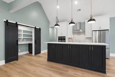 Gorgeous new construction in picturesque Stono Ferry on secluded - photo 25