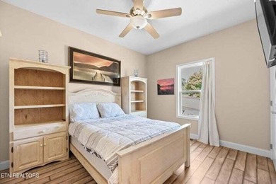 Move-In Ready Lakeview Retreat on a quiet cul-de-sac. Easy - photo 26