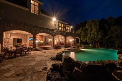 This awesome home is a show stopping family home and - photo 27