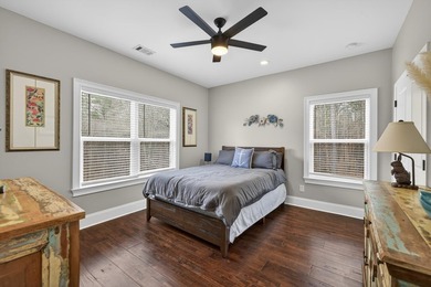 Wake up to lake breezes and endless entertaining possibilities - photo 39