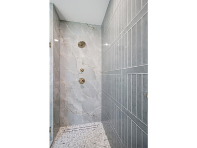Gorgeous new construction in picturesque Stono Ferry on secluded - photo 45