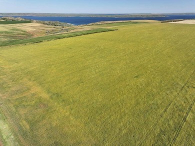 Lake Oahe Acreage For Sale in Pierre South Dakota